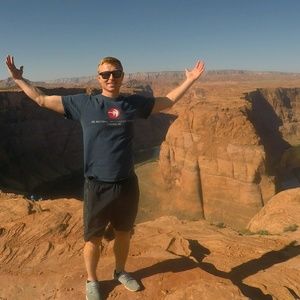 Meet your Posher, Dan